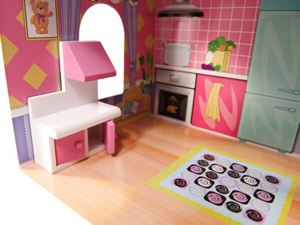 Lesena hišica za lutke s pohištvom in LED lučjo | roza