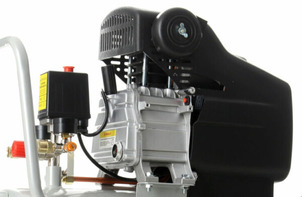 Oljni kompresor, 50 l, 2800 W | TAGRED