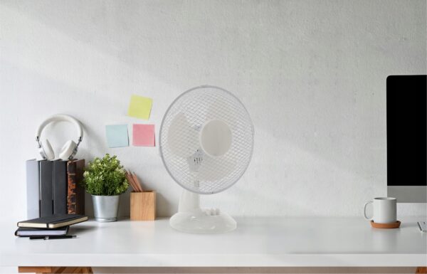 Namizni ventilator, 25 W, bel | FAN9066