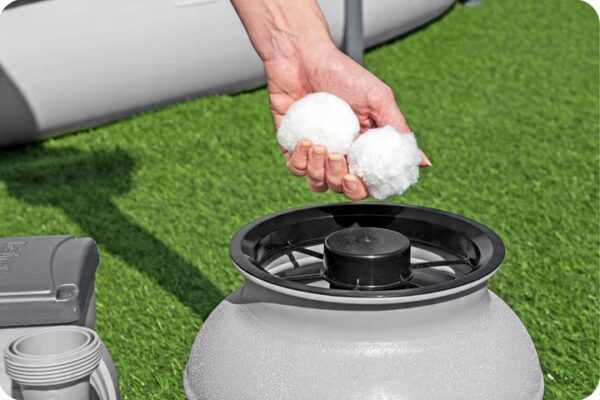 Peščena filtracija za bazen, 6056 l/h + filtrirne kroglice | Bestway