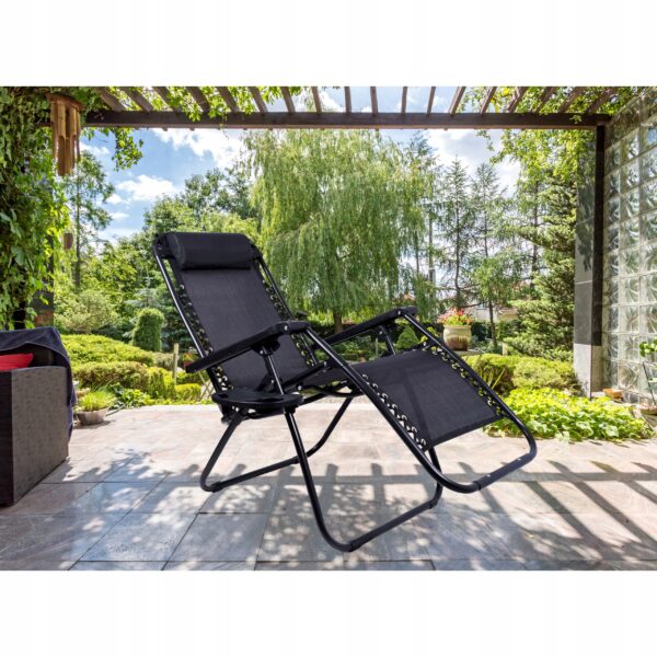 Zložljiv ležalnik z mizico, črne barve | Garden Line