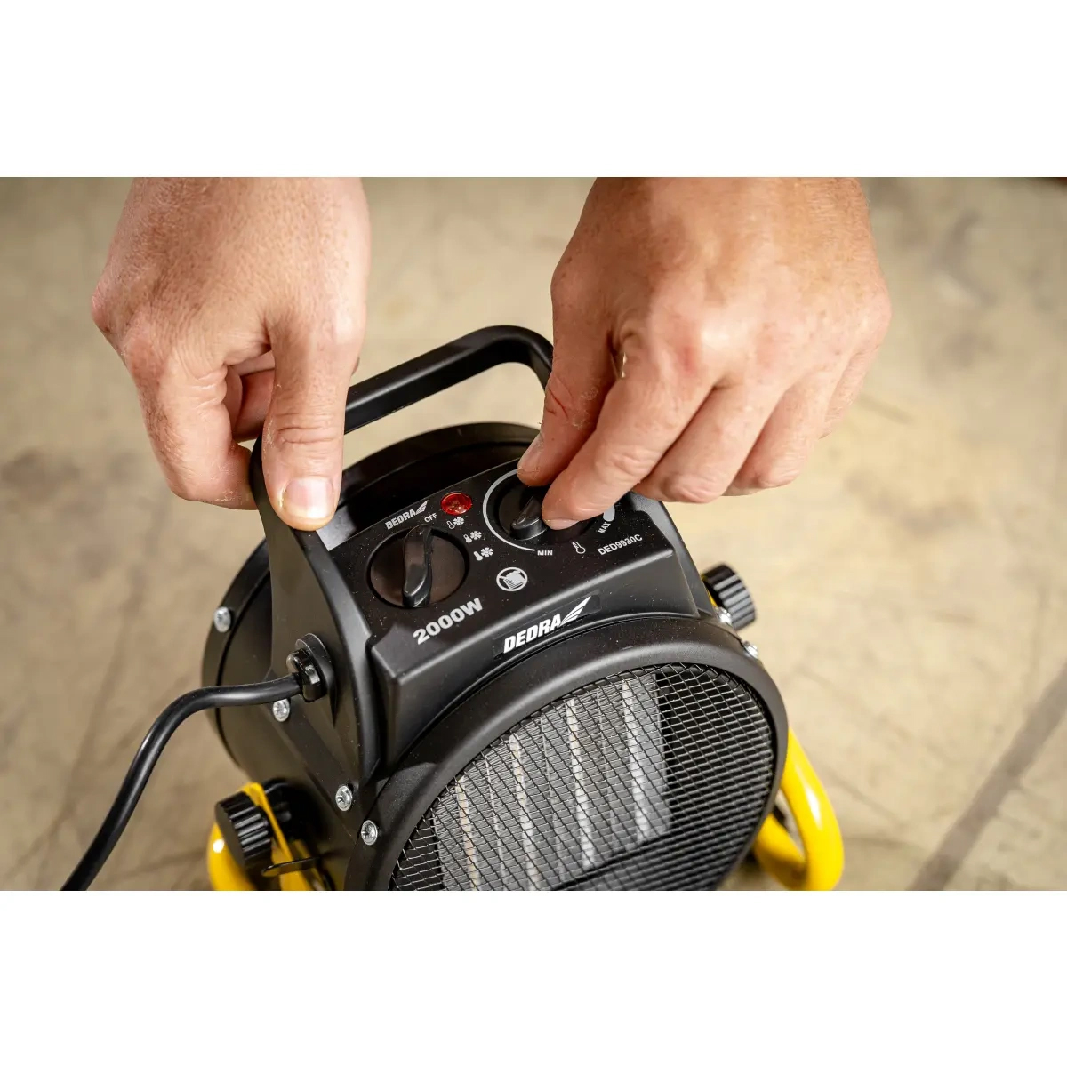 Električni grelec PTC, 2kW, okrogel | DEDRA